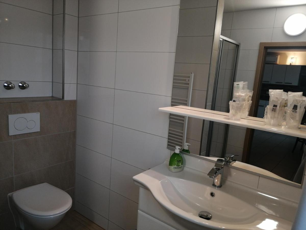 Hotel-Restaurant Zum Baeumle Süßen Eksteriør billede