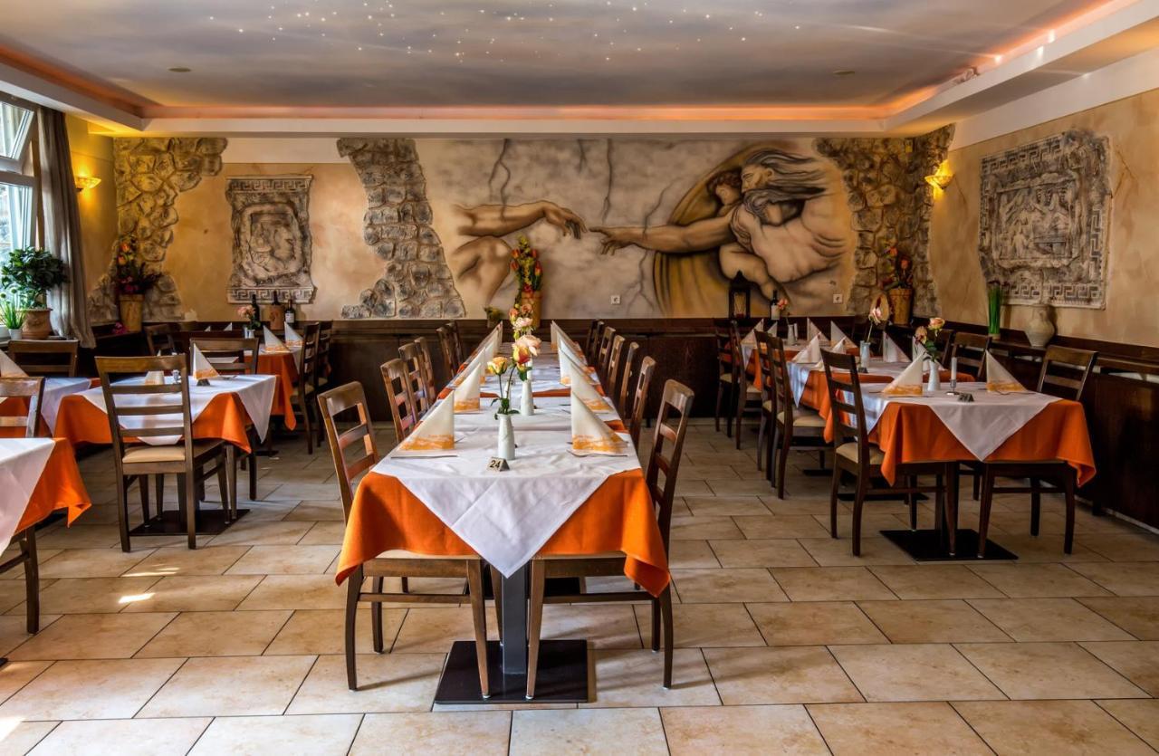 Hotel-Restaurant Zum Baeumle Süßen Eksteriør billede