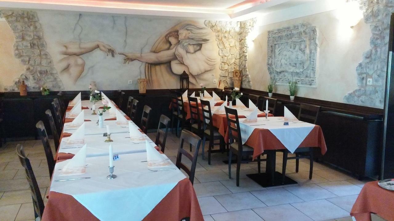 Hotel-Restaurant Zum Baeumle Süßen Eksteriør billede