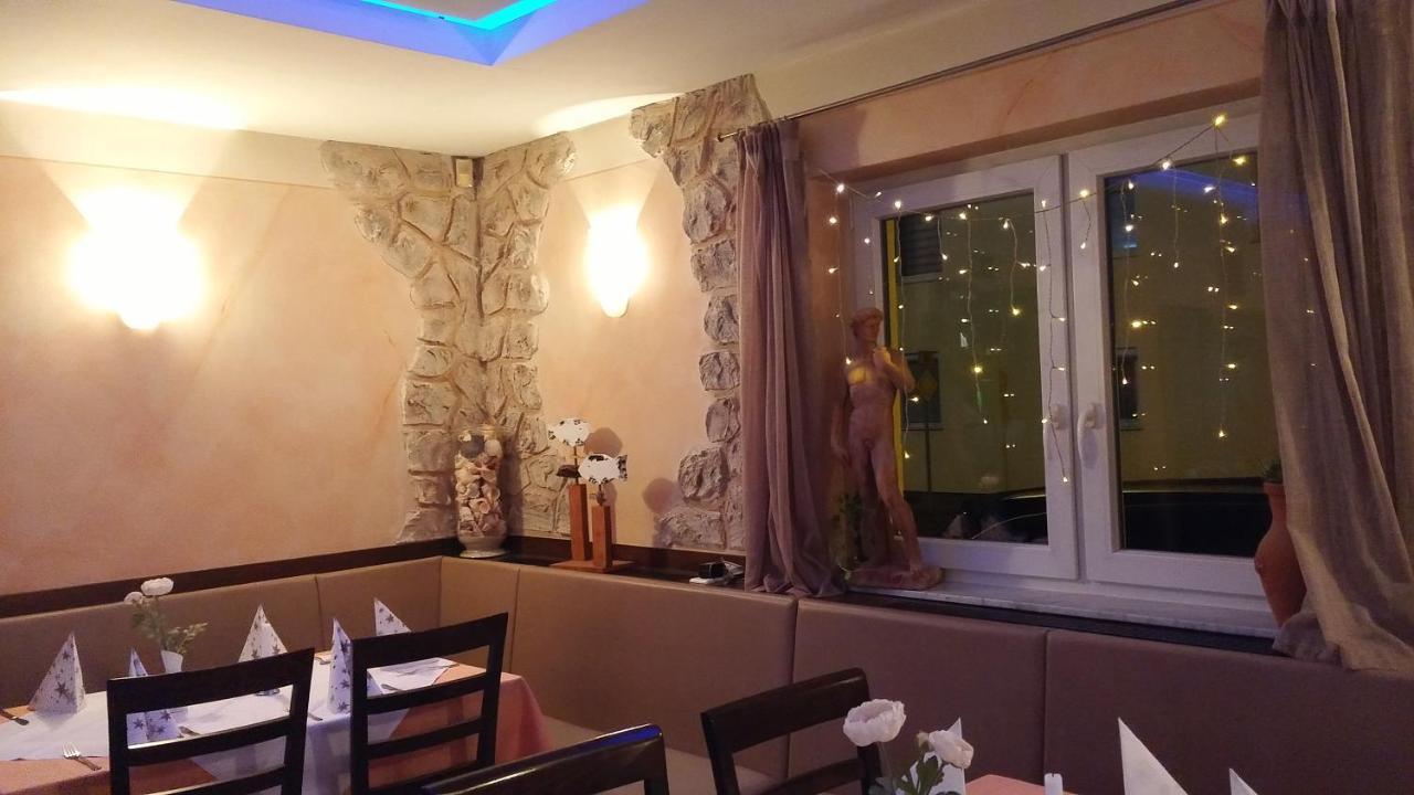 Hotel-Restaurant Zum Baeumle Süßen Eksteriør billede